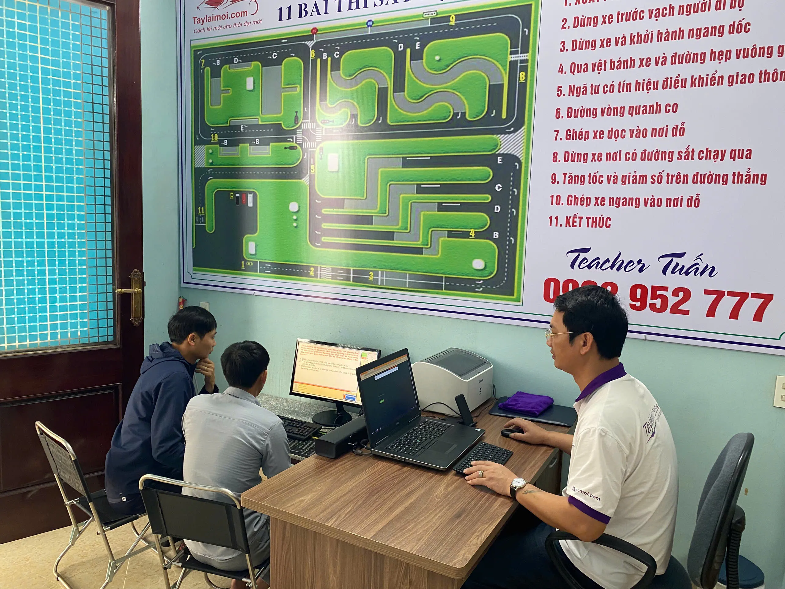 Hình ảnh của giảng viên